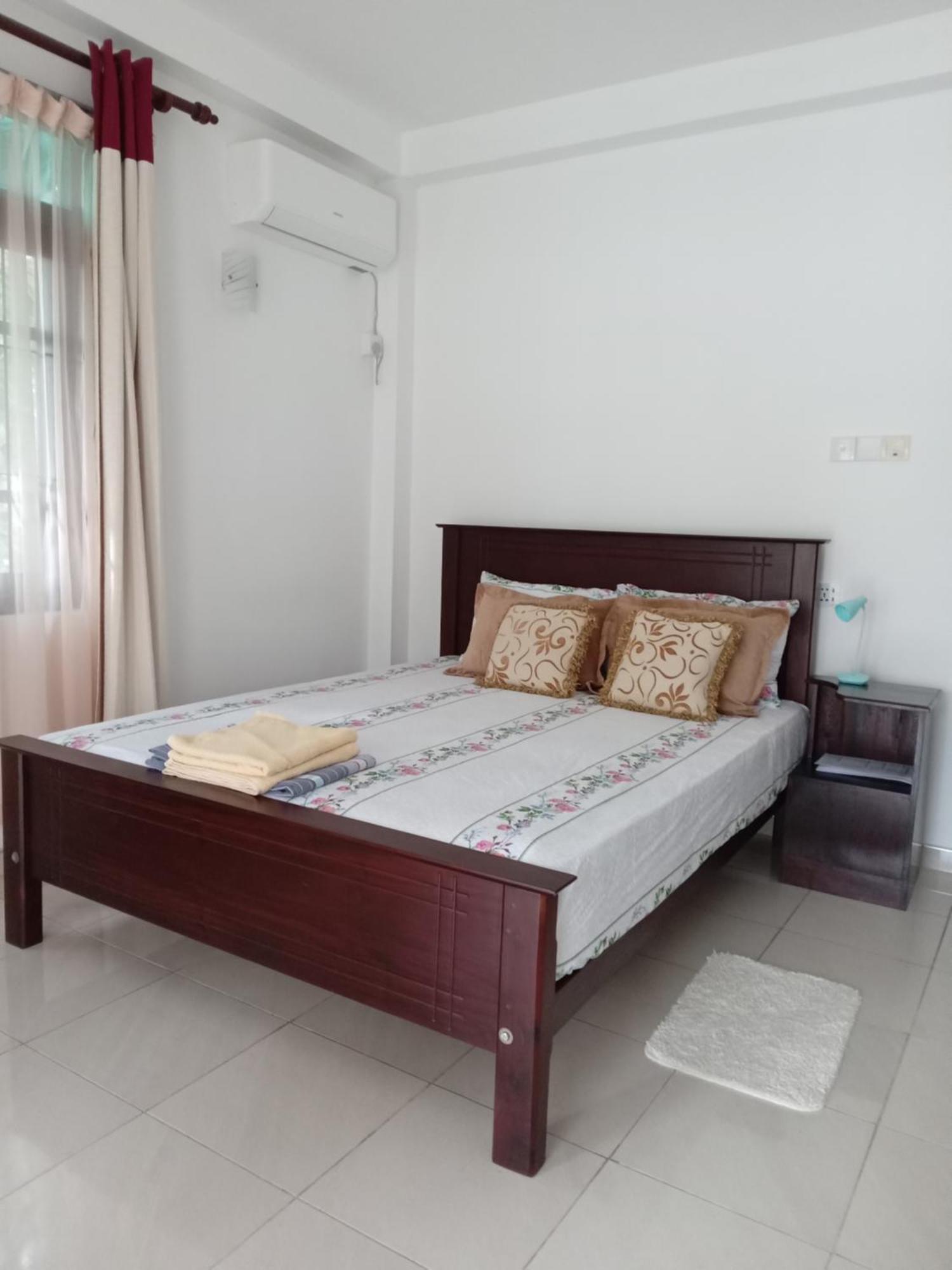 Lake Life Villa 安伯朗戈德 外观 照片